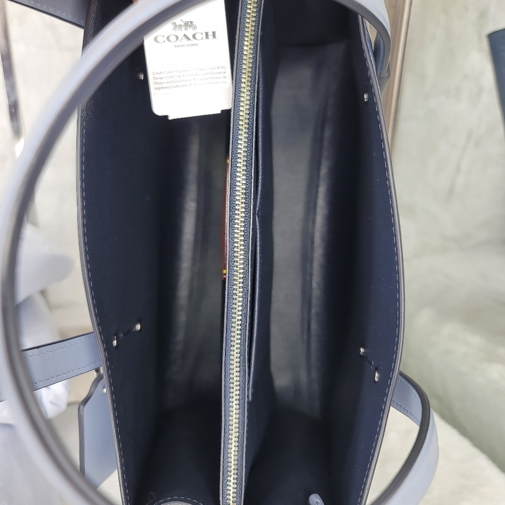 Sold Out - Picture 10 of 15